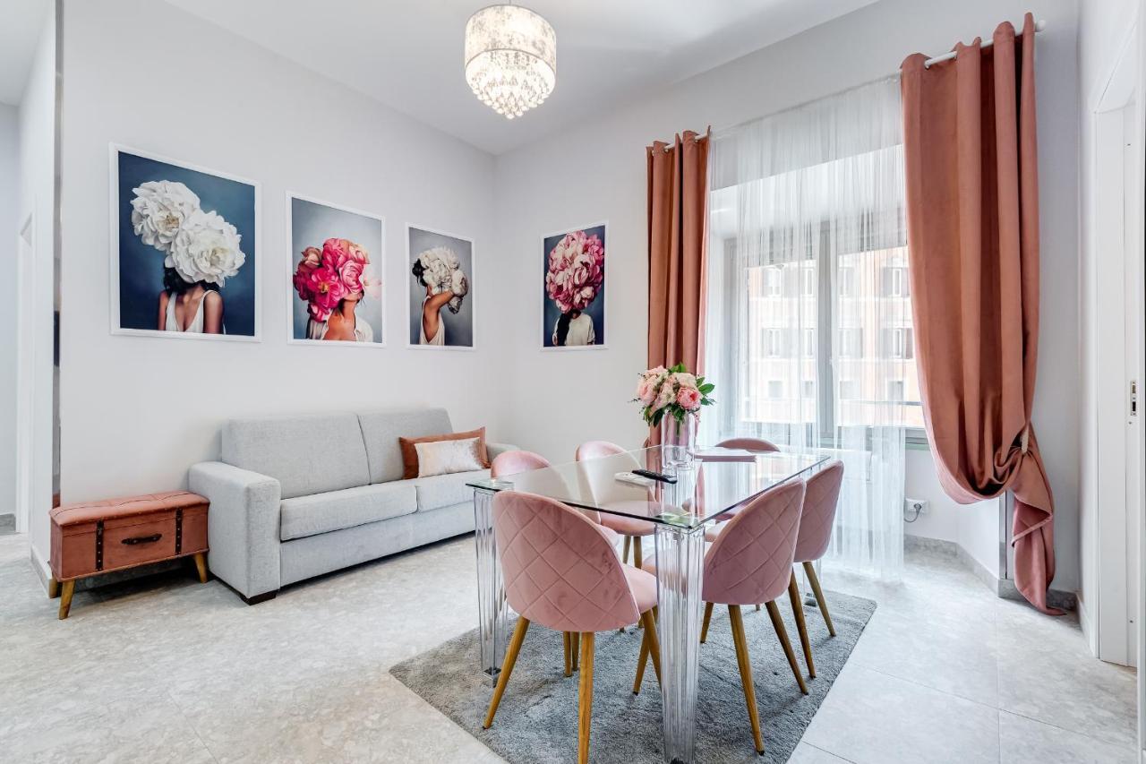 Apartment Trevi Fountain - New! - Your Italian Holidays *